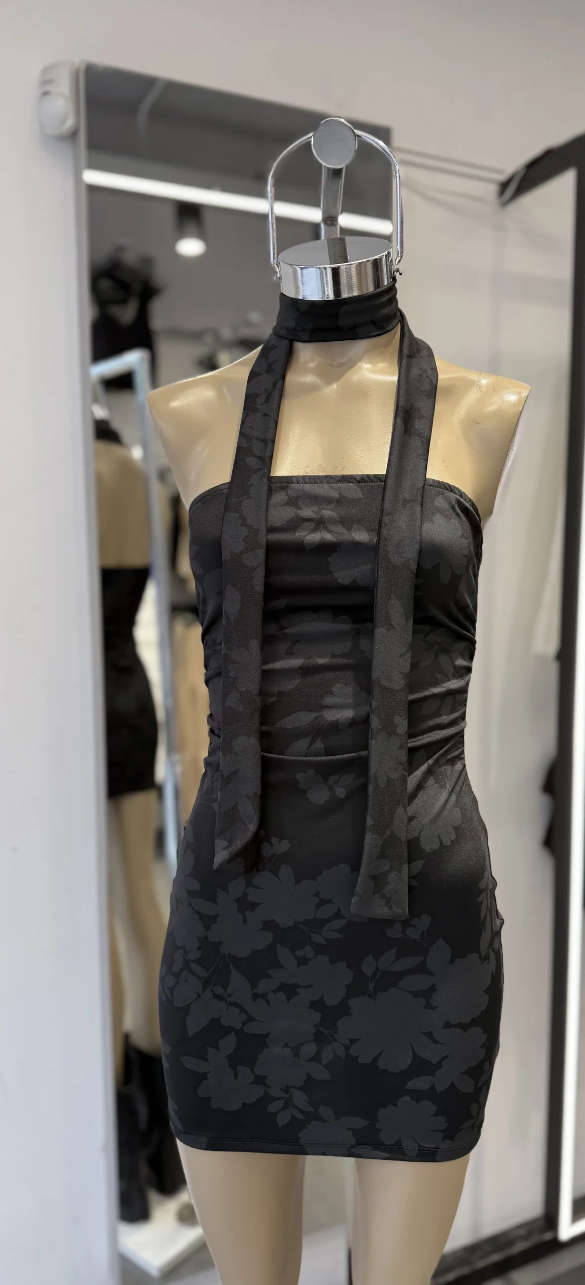 VESTIDO CORTO LIA MICROFIBRA